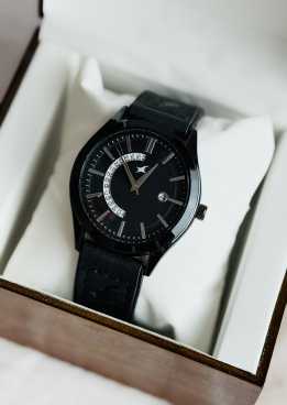 Fastrack Lather Strap magnetic lock-Black colour